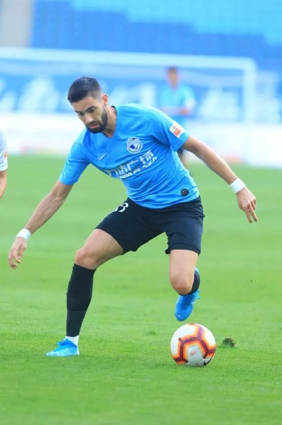 开云-包含名将横空出世！新星夺得金牌，掌声雷动的词条